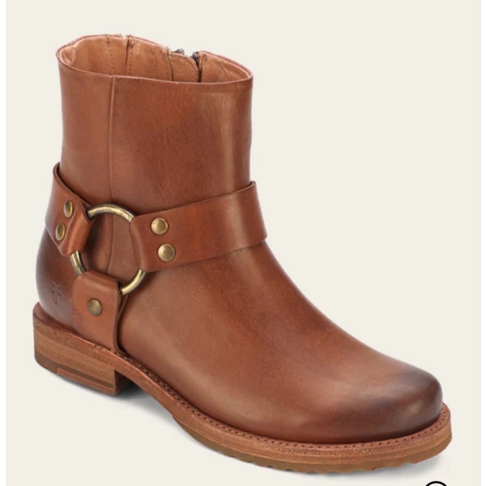 Frye Veronica Short Harness Boot, Brown, Size 8